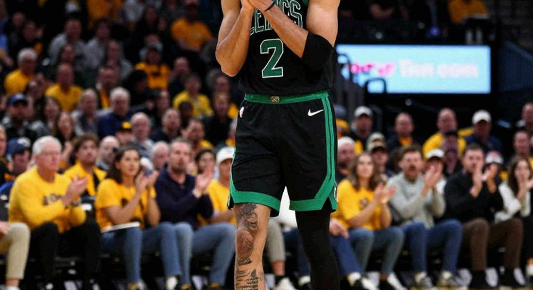 Cedi Osman bùng nổ với 22 điểm, PAOK thắng trận giao hữu mở màn mùa mới