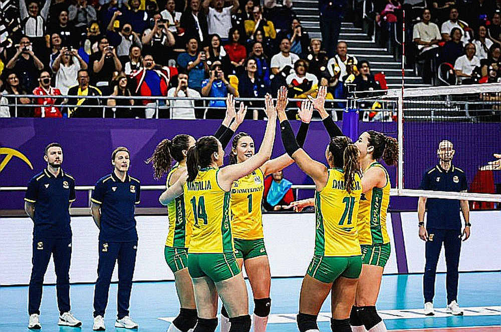 Set ba 12-25: khoảng lặng Thổ Nhĩ Kỳ đi qua trước khi giữ ngôi vô địch EuroVolley 2026