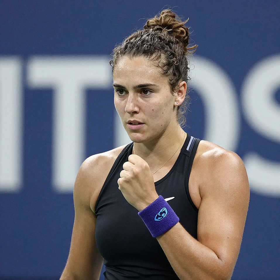Linda Noskova's 9-Match Grand Slam Streak: The 88-Ace Serve Rewriting WTA's Power Narrative Linda Noskova's 9-Match Grand Slam Streak: The 88-Ace Serve Rewriting WTA's Power Narrative