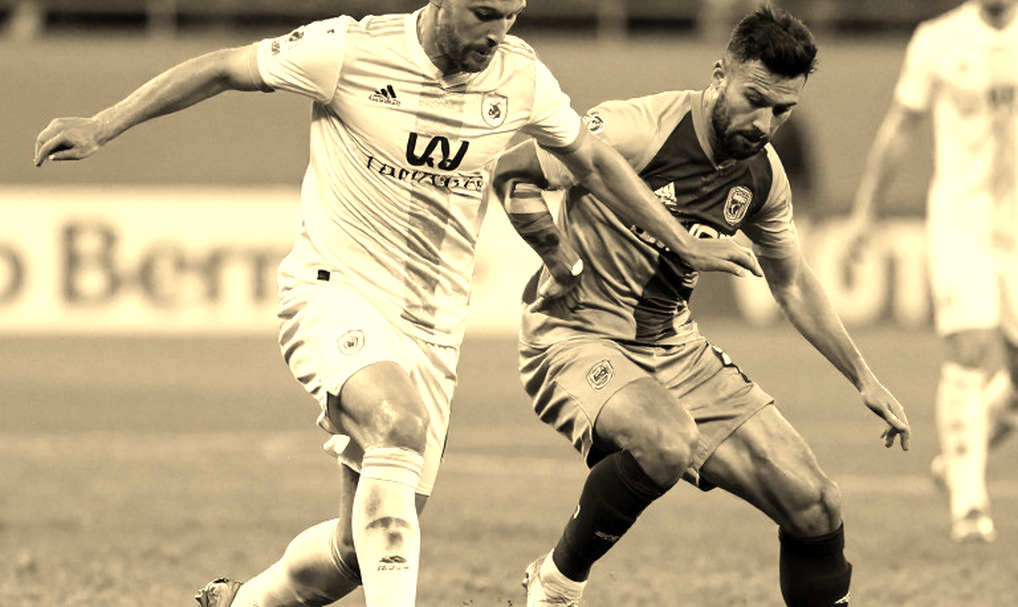 Trận thua 0-3 ở Emirates và ba dòng dữ liệu không chịu khớp