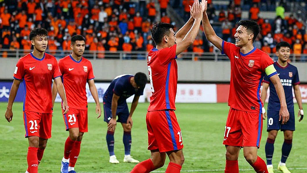 Infantino và cánh cửa cải tổ FIFA: dòng tiền chưa dừng, chỉ đổi đường đi