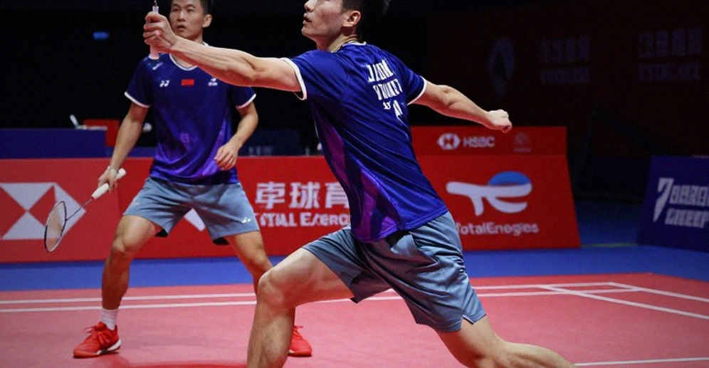 Chung kết đơn nam Asiad: Khoảng trống sau cú đập của Loh Kean Yew