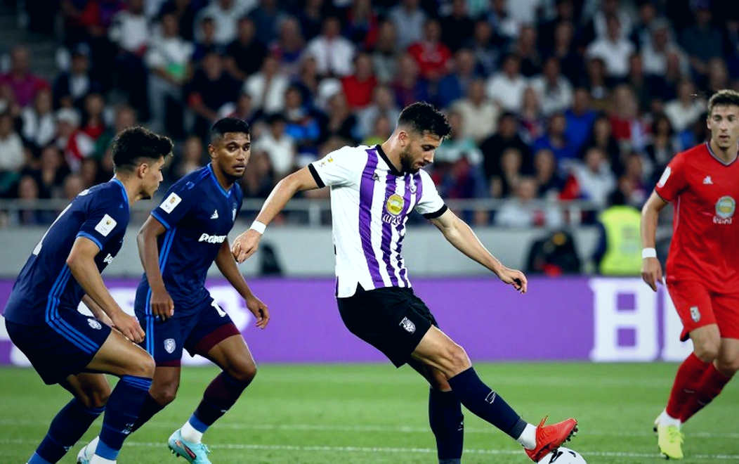 Văn Hậu trước án phạt bổ sung: thẻ đỏ, VAR và bài toán kỷ luật của V.League 1